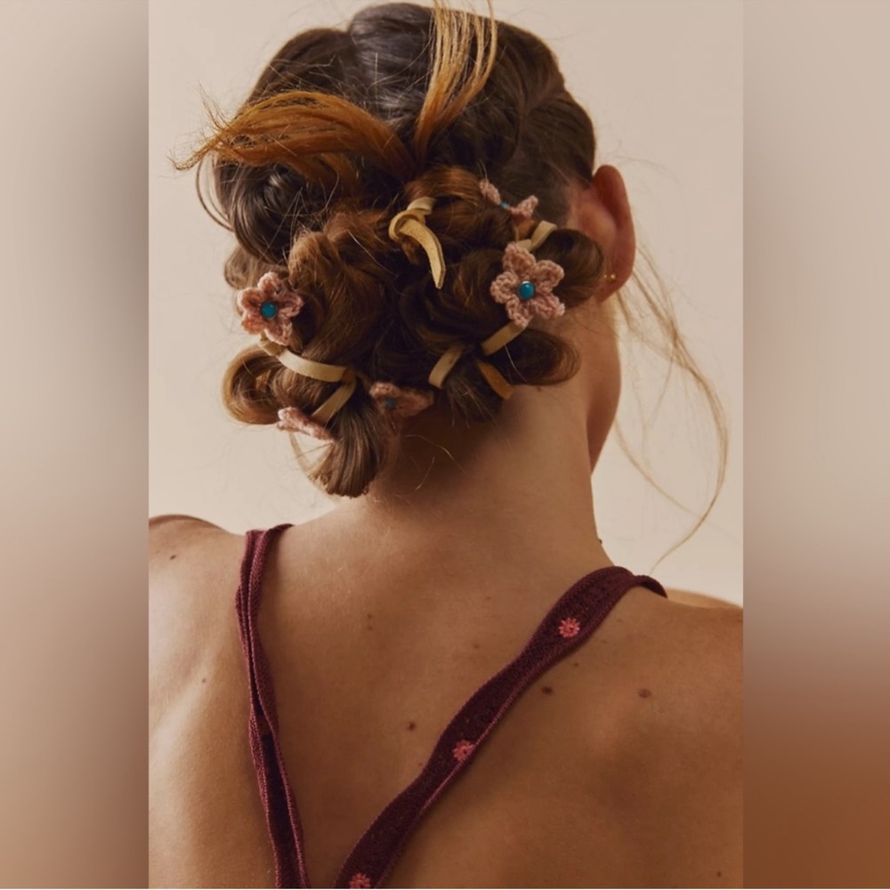 NEW🌟 Free People x Curried Myrrh Saira Flower Braid In Pearl